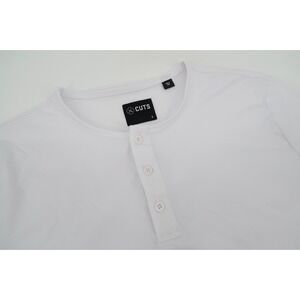 Cuts Clothing Mens Small AO Henley Curve Hem White Short Sleeve Shirt Pyca Pro